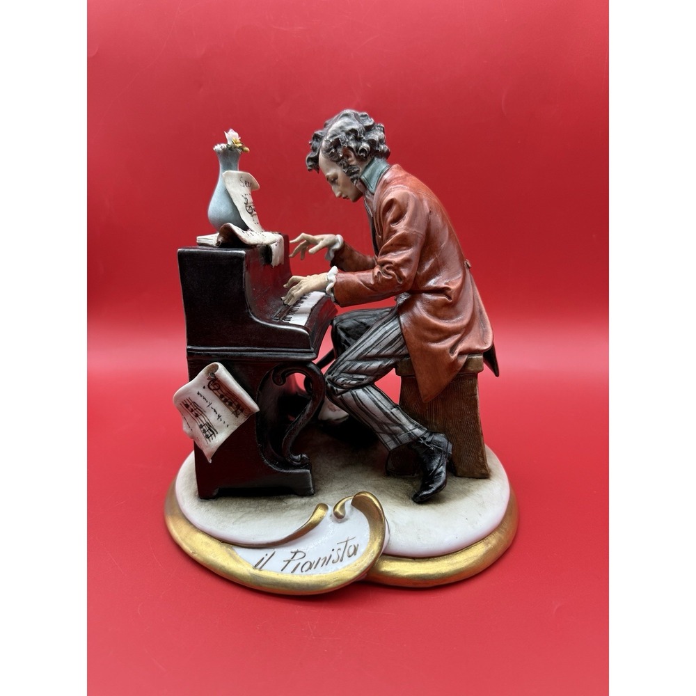 RARE Capodimonte Figurine "The Pianist" By TYCHE TOSCA-Signed 8" Tall